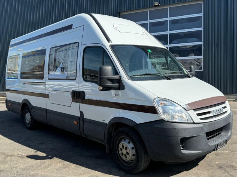 Fourgon Iveco 35S18 V/P Daily