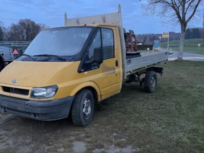 Camionnette Ford Transit 330