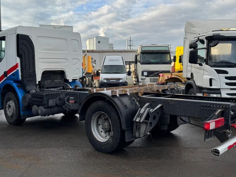 Renault Lander 430 4X2-2013