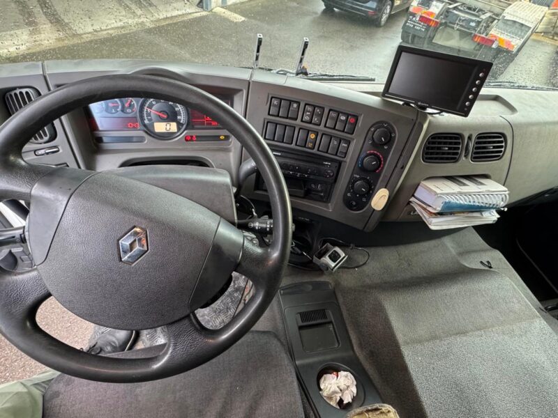 Renault Lander 430 4X2-2013