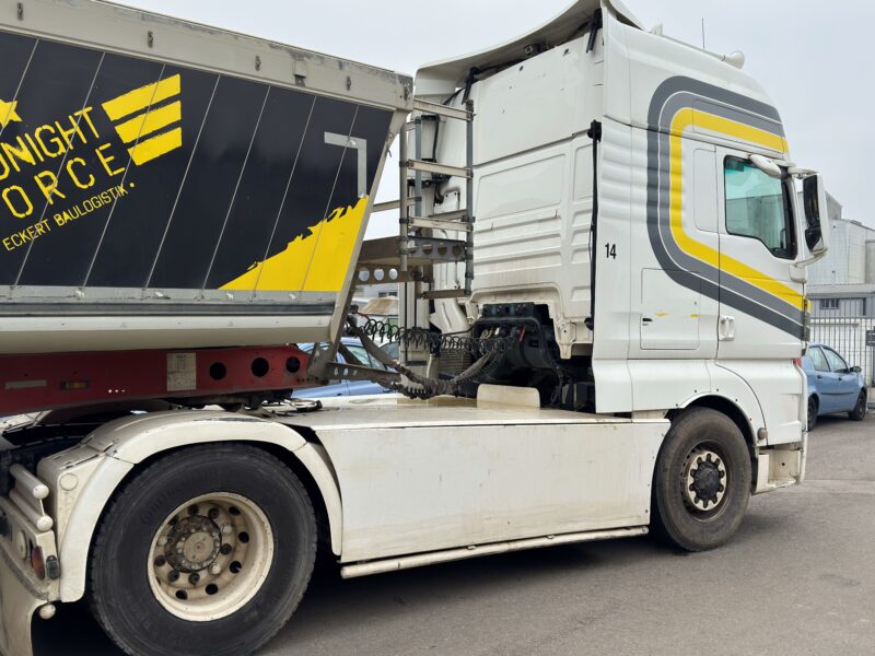 Camion Benne