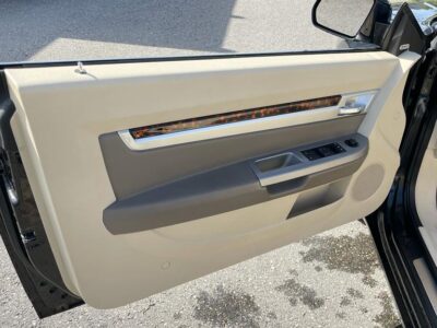 Voiture Chrysier Sebring LTD-2011