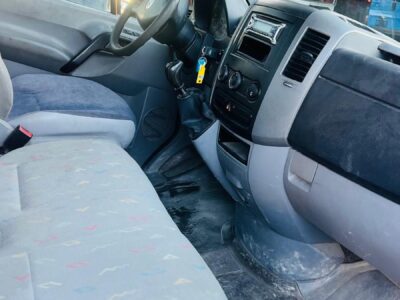 Camionnette double cabine VW CRAFTER 2.5-2011