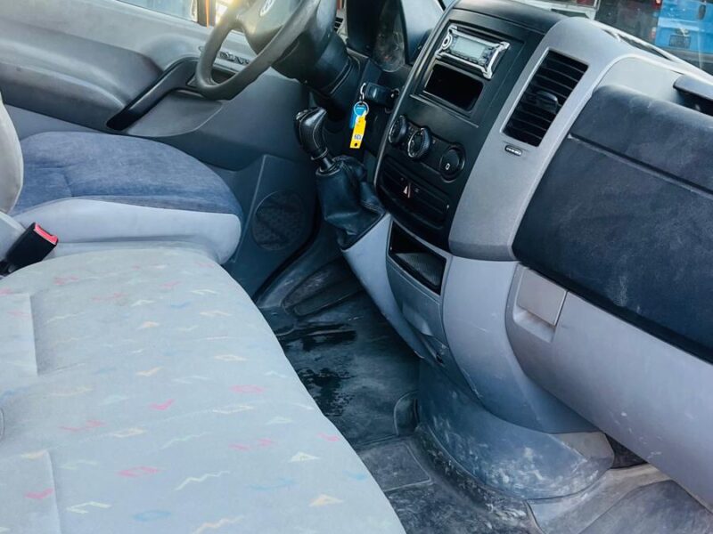 Camionnette double cabine VW CRAFTER 2.5-2011