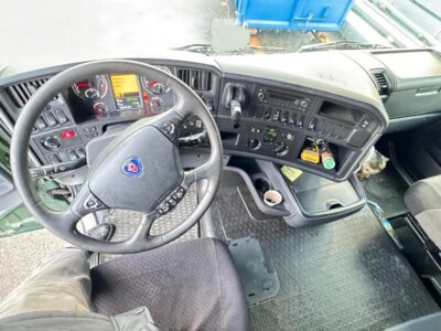 Camion pont bâché SCANIA R440-2013