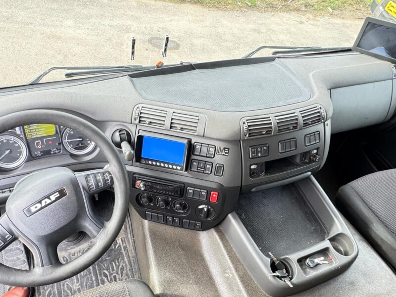 TRACTEUR DAF CF 400-2013