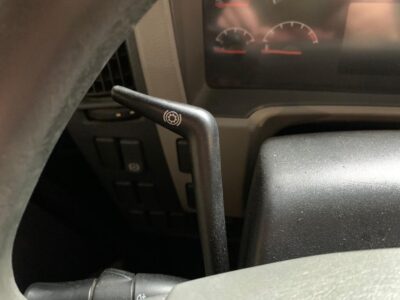 VOLVO FL240 CAISSE -2012