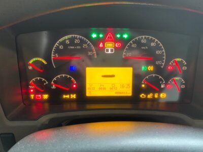 VOLVO FL240 CAISSE -2012