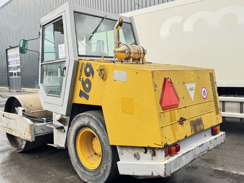 ROULEAU COMPRESSEUR ABG PUMA 169 A-1987