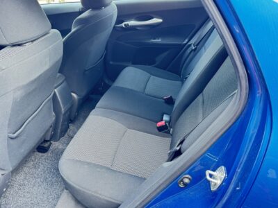 TOYOTA AURIS 1.6-2010