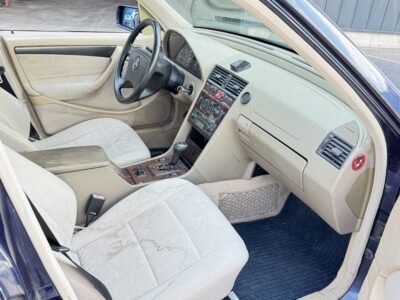 Mercedes-Benz C180-2000