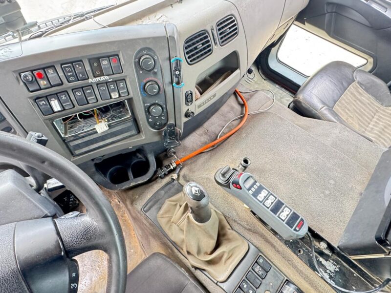 RENAULT KERAX 450 6X6/2-2008