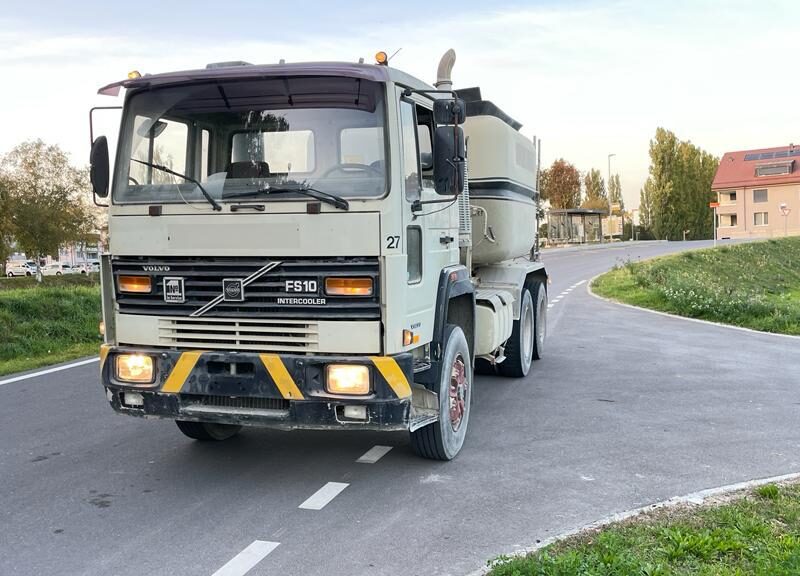Volvo FS 10-6X4-1988