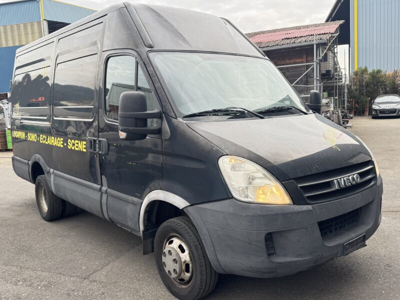 IVECO 35C18-2007