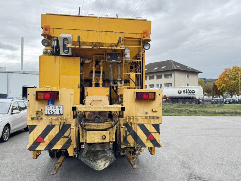 TRACTEUR SCANIA R142-1985