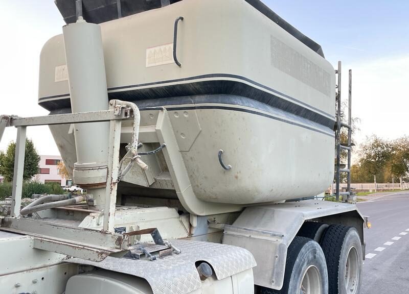 Volvo FS 10-6X4-1988