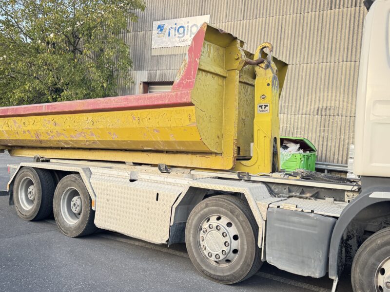 SCANIA G480 8X4-2013