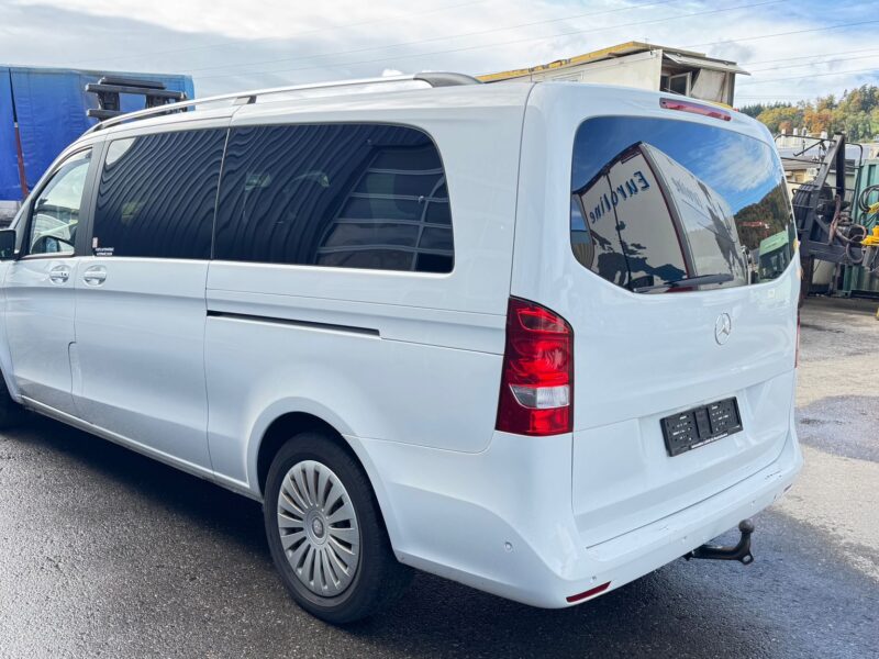 MERCEDES-BENZ V250 2016-8 PLACES